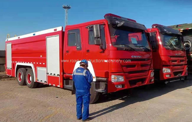 Dernière affaire concernant Transporteur - 2 camions de lutte contre l'incendie des unités SINOTRUK 371hp